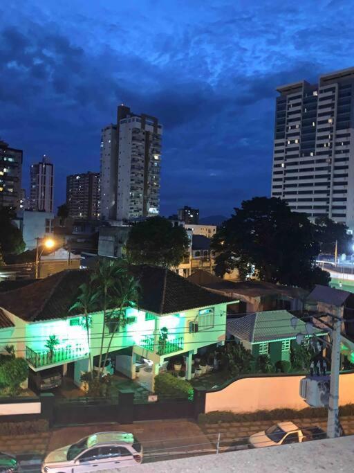 Excelente Apartamento 02 Qtos Proximo A Av Pelinca Luxo Apartman Campos dos Goytacazes Kültér fotó